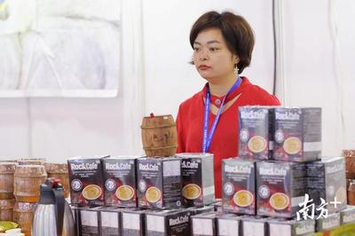 深化經貿合作，第十二屆加博會再簽境外招展協議并創新推出越南旅游團服務